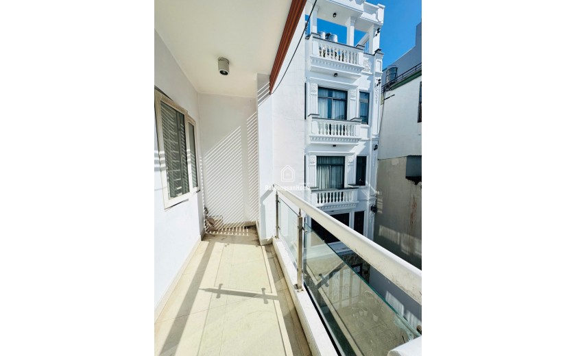 Nhà Nở hậu SHR 4 tầng HXH 40m2 – Phạm Văn Chiêu Gò Vấp